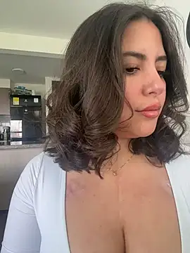 sukhakunis1 online show from March 4, 2026, 1:06 pm