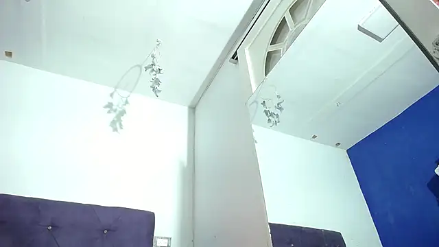 Snapshot of Squirter_pussybomb chatting on November 13, 2025, 6:23 am Squirter pussybomb online show from November 13, 2025, 6:23 am