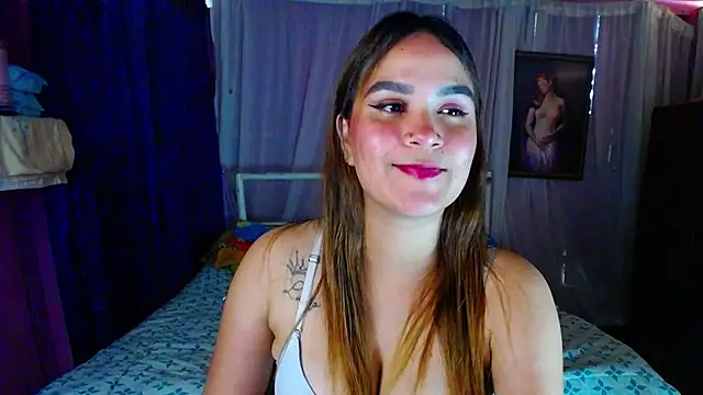 Snapshot of ZoeKuipers13 chatting on February 13, 2025, 6:05 pm ZoeKuipers13 online show from February 13, 2025, 6:05 pm