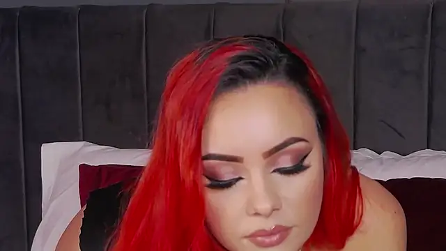 Emmelyn online show from March 14, 2026, 6:19 am