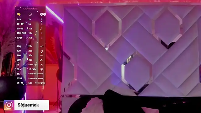 Snapshot of Sara_Foxx1 chatting on December 4, 2025, 9:12 pm Sara Foxx1 online show from December 4, 2025, 9:12 pm