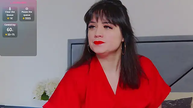 BellaHillss online show from February 14, 2025, 8:21 am