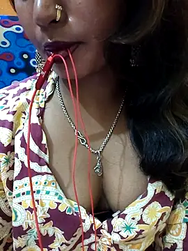 jasss-11 online show from November 26, 2025, 6:31 pm