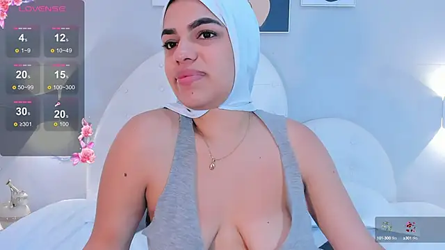 Umarani  online show from February 19, 2025, 4:12 am