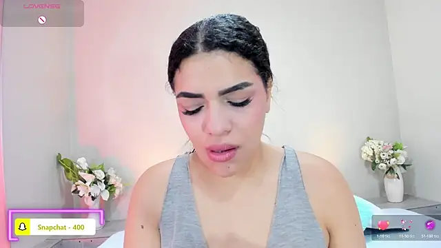 Snapshot of Umarani_ chatting on May 7, 2026, 6:46 pm Umarani online show from May 7, 2026, 6:46 pm