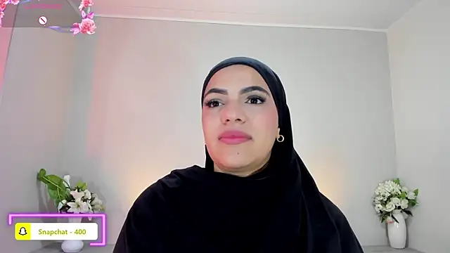 Snapshot of Umarani_ chatting on July 13, 2026, 6:22 pm Umarani online show from July 13, 2026, 6:22 pm