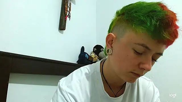 tomboyblue online show from March 12, 2025, 9:45 pm