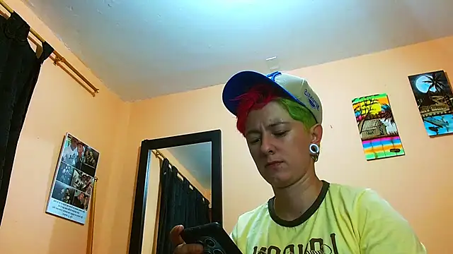 Snapshot of tomboyblue chatting on July 24, 2026, 8:01 am tomboyblue online show from July 24, 2026, 8:01 am