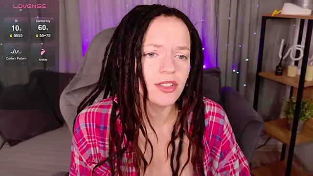 CoreyJane online show from November 16, 2025, 4:51 am