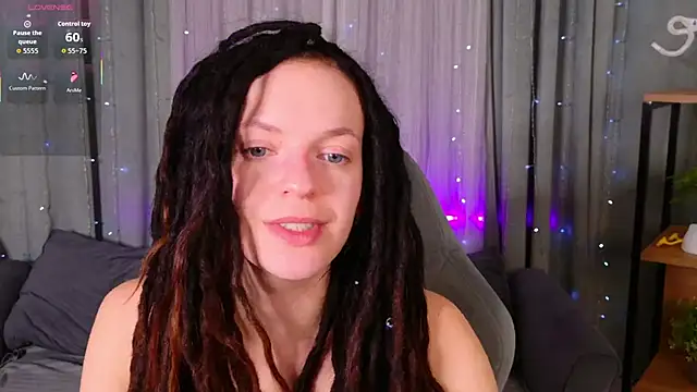 Snapshot of CoreyJane chatting on June 1, 2026, 5:20 am CoreyJane online show from June 1, 2026, 5:20 am