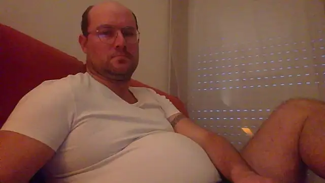 Snapshot of porompomperro chatting on January 4, 2025, 4:22 pm porompomperro online show from January 4, 2025, 4:22 pm