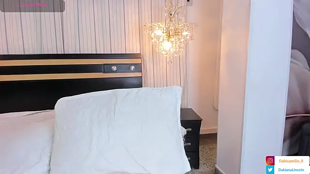 DahianaLincoln online show from December 30, 2024, 1:58 am