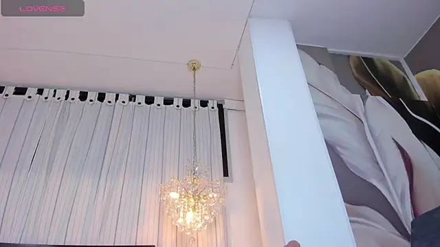 DahianaLincoln online show from January 29, 2025, 8:04 pm