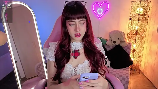 violet ch online show from July 12, 2026, 8:33 pm