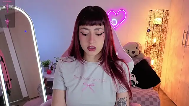 violet ch online show from July 23, 2026, 7:12 pm