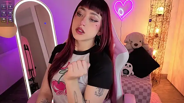 violet ch online show from July 29, 2026, 7:01 pm