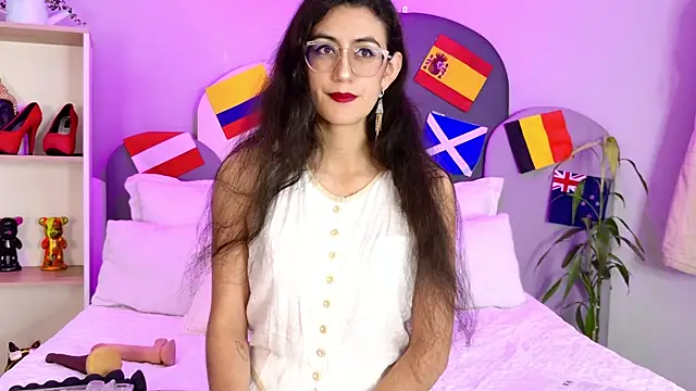 SophieGomez22 online show from July 18, 2026, 11:25 am