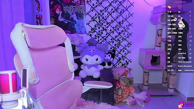 MaddyFooxx online show from June 18, 2026, 10:58 pm