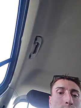 Snapshot of v4Tomasgrau9 chatting on March 7, 2026, 10:01 am v4Tomasgrau9 online show from March 7, 2026, 10:01 am