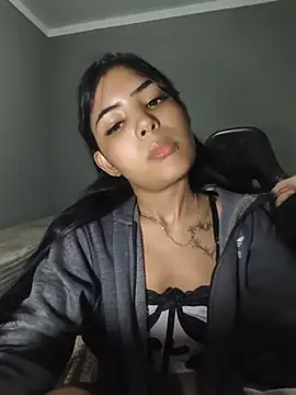 Snapshot of Livia_Diaz chatting on June 20, 2026, 8:50 am Livia Diaz online show from June 20, 2026, 8:50 am