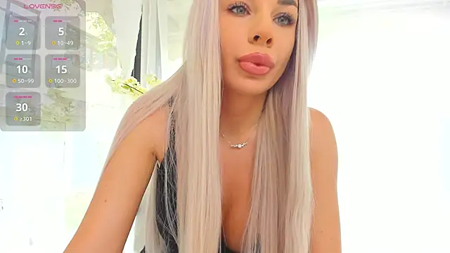 Snapshot of Russian_Ava chatting on October 24, 2025, 7:27 am Russian Ava online show from October 24, 2025, 7:27 am