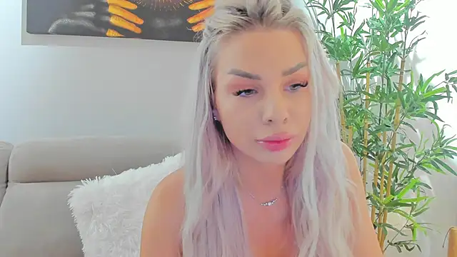 Snapshot of Russian_Ava chatting on October 26, 2025, 4:46 pm Russian Ava online show from October 26, 2025, 4:46 pm