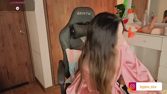 jessy  01 online show from March 17, 2026, 2:05 am