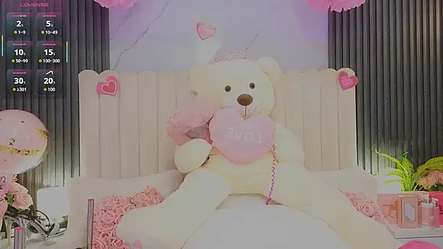 Madiee Rhea online show from April 28, 2026, 7:41 pm