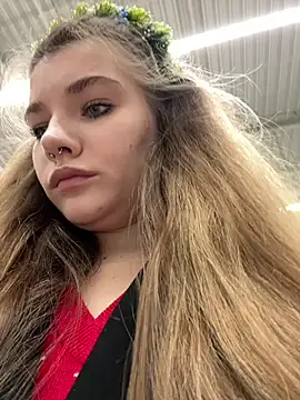 Snapshot of Holy_Tereza chatting on December 27, 2024, 3:37 pm Holy Tereza online show from December 27, 2024, 3:37 pm