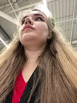 Snapshot of Holy_Tereza chatting on December 28, 2024, 3:37 pm Holy Tereza online show from December 28, 2024, 3:37 pm