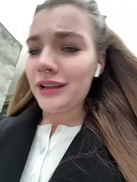 Snapshot of Holy_Tereza chatting on January 15, 2025, 6:54 am Holy Tereza online show from January 15, 2025, 6:54 am