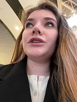 Snapshot of Holy_Tereza chatting on January 22, 2025, 6:20 pm Holy Tereza online show from January 22, 2025, 6:20 pm