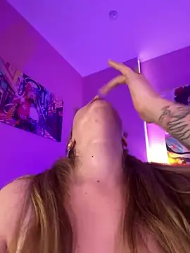 Snapshot of Holy_Tereza chatting on January 26, 2025, 6:16 pm Holy Tereza online show from January 26, 2025, 6:16 pm