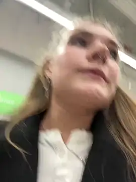 Snapshot of Holy_Tereza chatting on March 1, 2025, 3:16 pm Holy Tereza online show from March 1, 2025, 3:16 pm