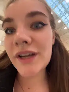 Holy Tereza online show from May 12, 2026, 3:42 pm
