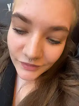 Holy Tereza online show from May 22, 2026, 4:01 pm
