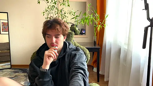 Nathon  online show from March 14, 2026, 9:26 am