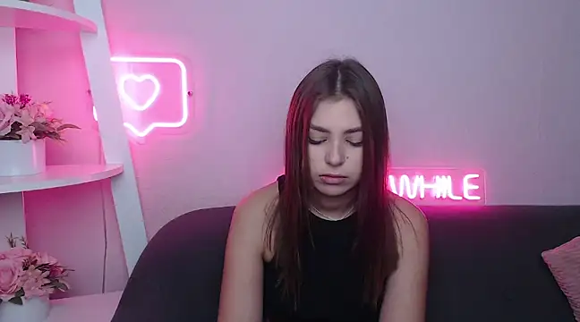 MilanaAngelAs online show from February 21, 2025, 5:35 am