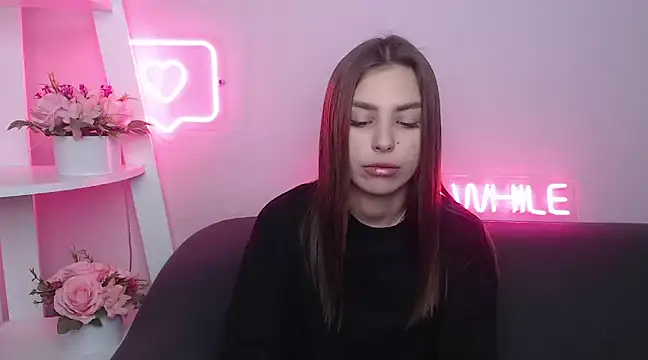 MilanaAngelAs online show from February 22, 2025, 5:44 am