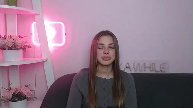 MilanaAngelAs online show from November 15, 2025, 6:04 pm