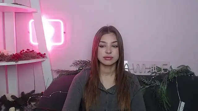 MilanaAngelAs online show from January 16, 2026, 5:44 am