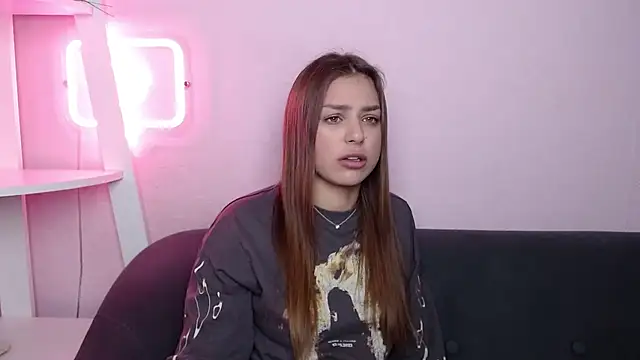 MilanaAngelAs online show from March 20, 2026, 5:45 am