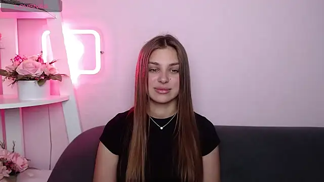 MilanaAngelAs online show from June 22, 2026, 7:44 pm