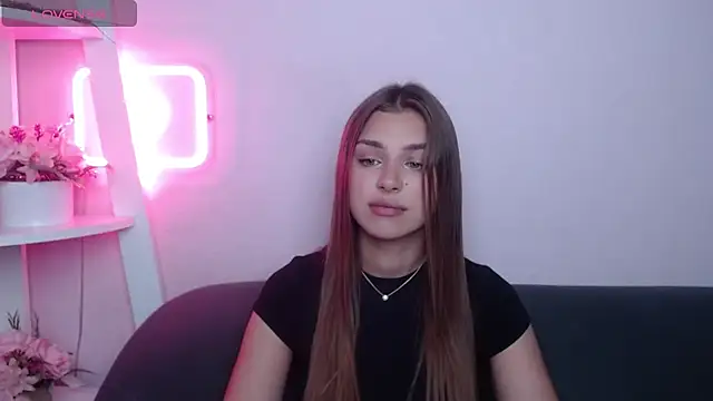 MilanaAngelAs online show from July 27, 2026, 4:41 am