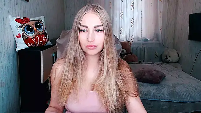  KittyBoo online show from September 18, 2025, 6:48 am