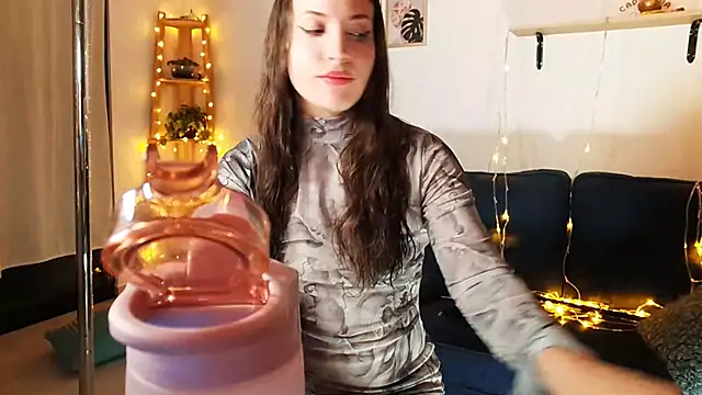 Melisa cream online show from January 14, 2025, 3:01 am