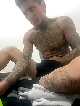 Snapshot of Papinine6 chatting on November 29, 2025, 12:52 pm Papinine6 online show from November 29, 2025, 12:52 pm