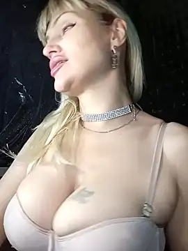 Freya Milf online show from November 29, 2025, 1:25 pm