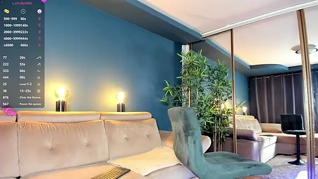 Snapshot of Project-Raven chatting on March 9, 2025, 4:16 am Project-Raven online show from March 9, 2025, 4:16 am