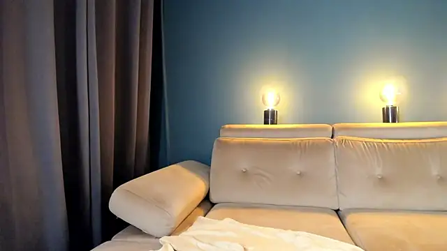 Snapshot of Project-Raven chatting on September 13, 2025, 7:13 pm Project-Raven online show from September 13, 2025, 7:13 pm